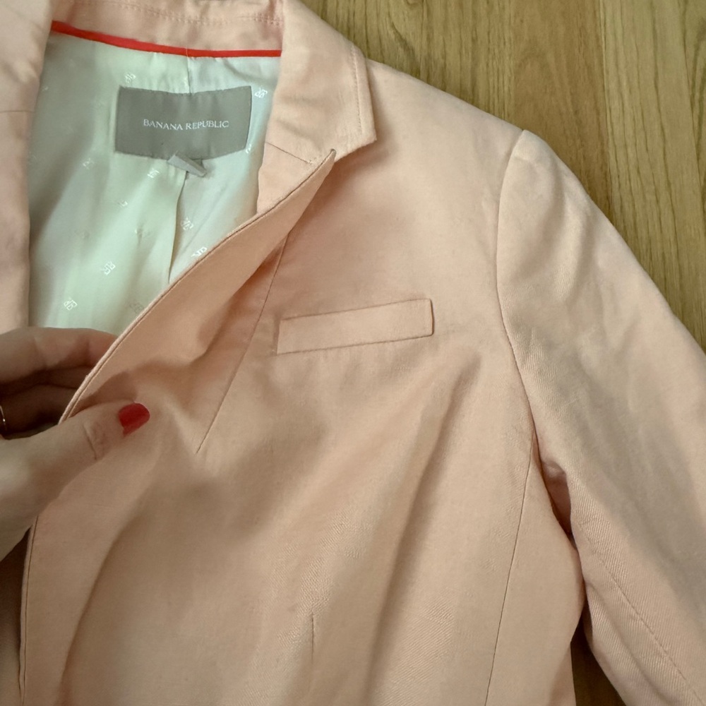 Banana Republic Light Pink Blazer - Picture 4 of 8